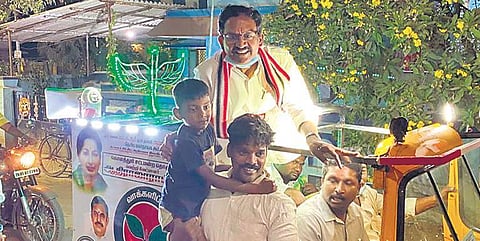 Aadirajaram canvassing for votes | Express