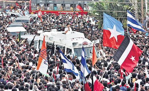 MK Stalin campaigning for his party candidates at Ambattur on Sunday | P Jawahar