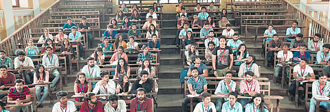 The team, which shot the film in 140 days, had freshers participating in the shoot for at least 120 days.