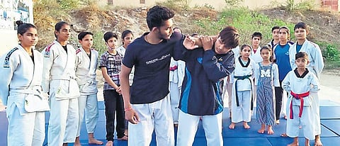 In two years, Shivani Sisodia has trained more than 1,500 school and college going girls in a range of self-defence techniques. (Photo | Express)