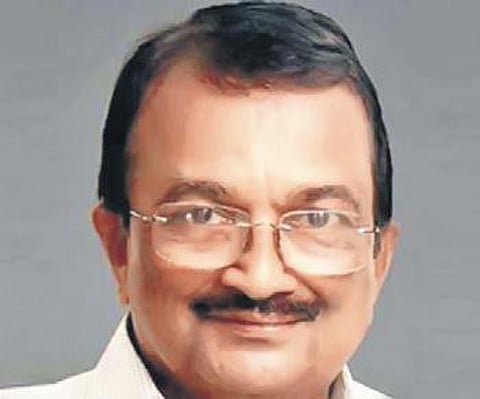 Dr B Umadathan