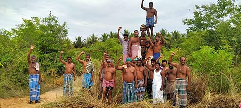 Farmers in Neduvasal protest over alleged tender invites by state government to extract hydrocarbons (Photo | Express)