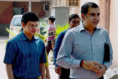Unitech Ltd's former promoter Sanjay Chandra (R)(File Photo | PTI)