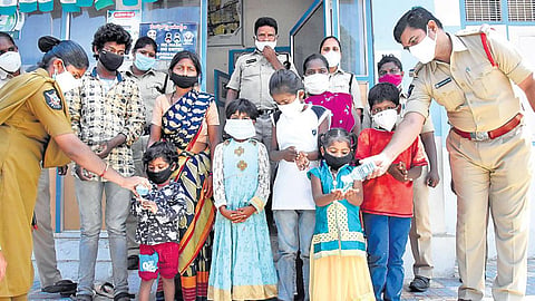 Operation Muskaan aims to trace and identify missing children and adolescents working in hazardous occupations. Representational Image (Photo | EPS)