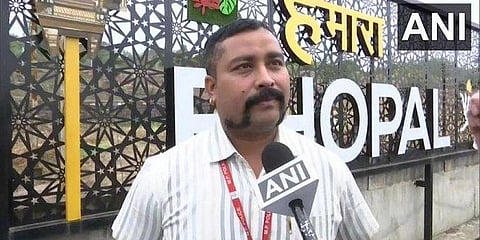 MP cop suspended for long hair, moustache reinstated