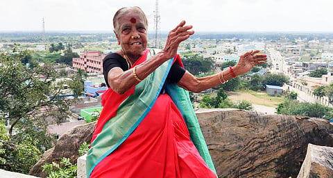 R Muthukannammal