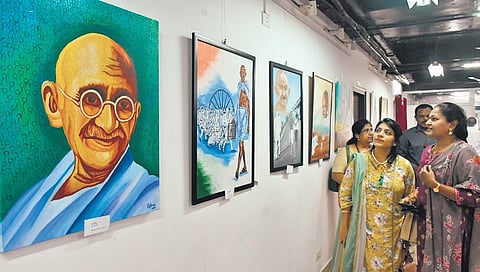 Art exhibition on Gandhi’s life organised in Vijayawada | Prasant Madugula