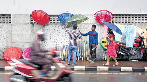 A survey conducted by IRCDUC found that 372 homeless persons were not enrolled with the Tamil Nadu Unorganised Workers’ Welfare Board | R Satish Babu