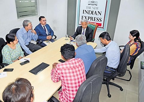 Karnataka Lokayukta Justice BS Patil chats with Express journalists at the TNIE office in Bengaluru | vinod kumar T