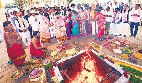 Chief Minister K Chandrasekhar Rao takes part in Rajasyamala Yagam rituals ahead of the inauguration of the BRS office in New Delhi on Wednesday. Former chief ministers of Uttar Pradesh and Karnataka,