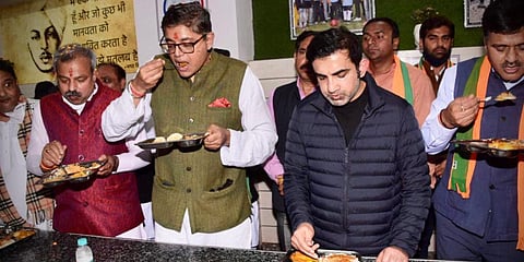 BJP MP Gautam Gambhir with party vice-president Baijyant Panda and Delhi unit chief Adesh Gupta at the new Jan Rasoi. (File photo| Twitter/ @GautamGambhir)