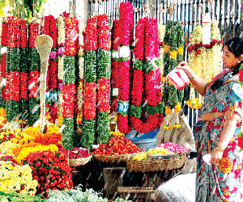 Representational Image of Shops gearing up to celebrate Ugadi. (File Photo)
