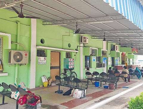 Patients visiting Cuttack’s City Hospital, Odisha face AC outdoor units’ heat