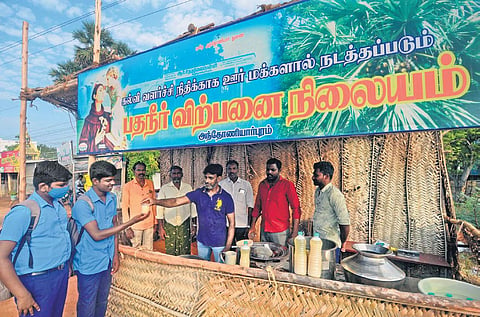 Pathaneer tapped by climbers being sold at a centre run by the villagers of Anthoniyarpuram | V KARTHIKALAGU