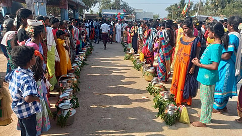 Villages bring porridge during the Koothandavar temple Chithirai festival. (Photo| EPS)