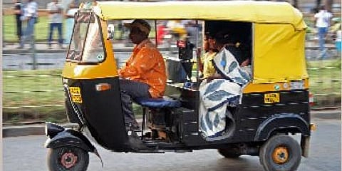 Image of autorickshaw used for representation.