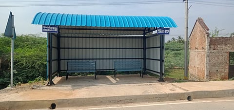 Image of bus shelter used for representative purpose.