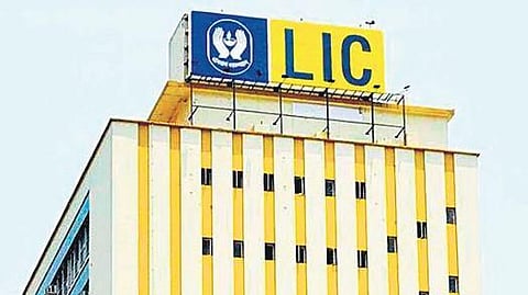 LIC.
