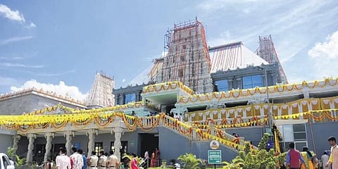 ISKCON’s Sri Rajadhiraja Govinda Temple decked up ahead of inauguration by President Ram Nath Kovind in Bengaluru on Tuesday | Ahishkrishna HP