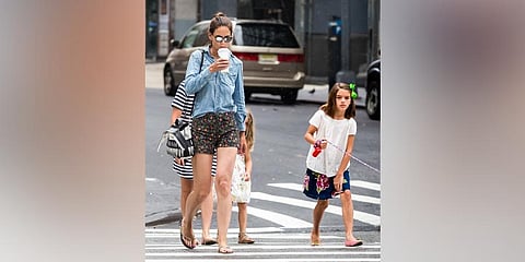 Katie Holmes and Suri Cruise. (Photo| Twitter/SURICRUISELOVER)