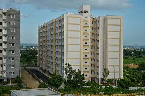 The Kanminike project is located close to the Bangalore-Mysore Road and a total of 748 2BHK and 464 3BHK flats will be allotted there.