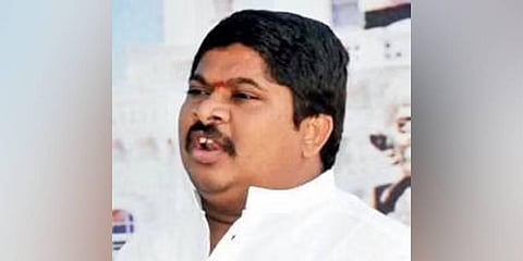 Senior congress leader Ponnam Prabhakar