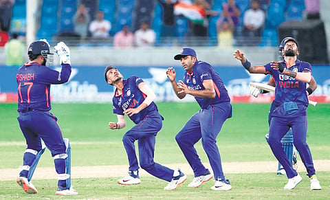 Indian players react to a throw during the Asia Cup match against Sri Lanka at Dubai on Tuesday | AFP