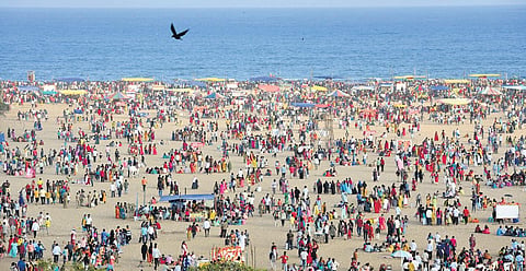 Large crowds seen at the Marina beach in Chennai during Kaanum Pongal.