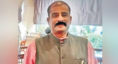 Artisan CV Raju.