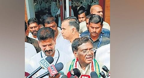 G Vivek Venkataswamy addresses the media after joining the Congress.