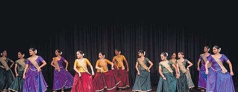 Prayaas is the annual show presented by Rasik under the guidance of Acharya.