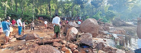 Aftermath of the landslide that hit Idukki’s Santhanpara on Sunday night | express
