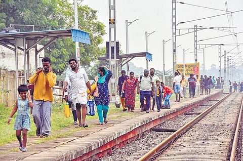 Stranded train passengers at Thathankulam in Thoothukudi. (File photo | Express)