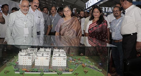 Minister Usha Devi going round the trade fair on Saturday | Shamim Qureshy