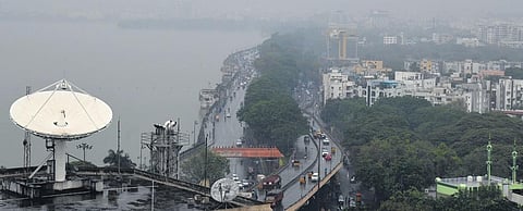 Sudden downpour brought the temperature down in Hyderabad on Thursday | vinay madapu