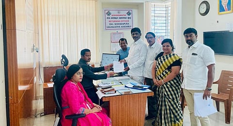D K Shivakumar's brother files nomination from Kanakapura.(Photo | INC Karnataka Twitter)