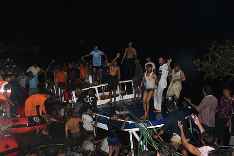 Rescue operation underway after a boat sank near Tuvalthiram beach, at Tanur area of Malappuram district. (Photo | Express)