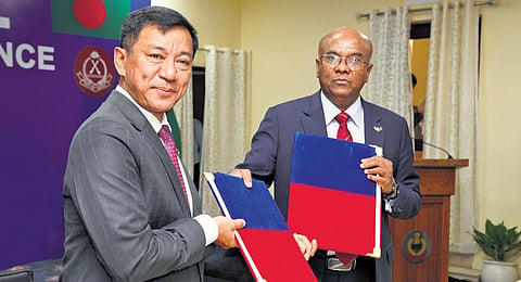 Border Security Force DG Sujoy Lal Thaosen and Border Guards Bangladesh DG AKM Nazmul Hasan at the Border Coordination Conference in New Delhi. | PTI