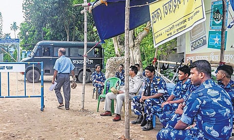 Police and RAF personnel at the site where violence broke out last week at Bhangar, in South 24-Parganas, in West Bengal on Wednesday | pti