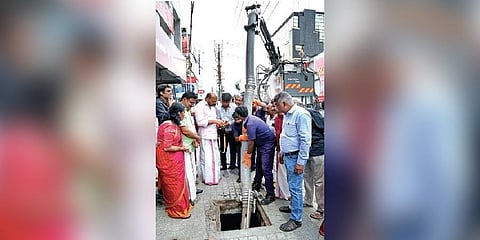 Industries Minister P Rajeeve inaugurating the suction-cum-jetting machine for removing blockages in canals at Jos Junction in Kochi on Monday | T P Sooraj