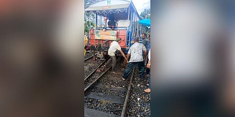 Nilgiri Mountain Railway train derails in Coonoor, services hit