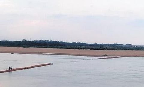 The fair weather road submerged under Mahanadi river water I EXPRESS