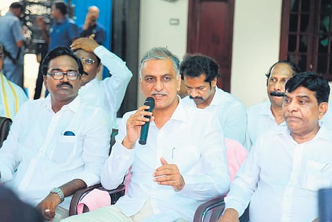 Harish Rao, along with Transport Minister Puvvada Ajay Kumar, MPs Nama Nageswara Rao, Bandi Parthasaradhi Reddy naugurated the government medical college in Khammam | Express