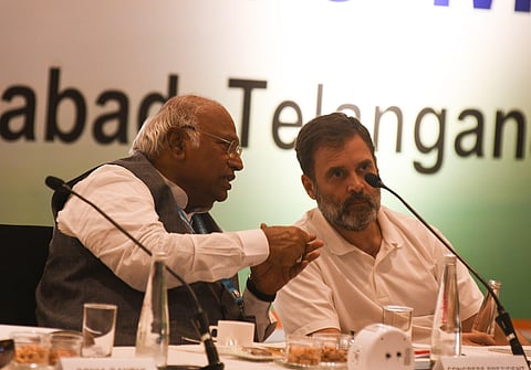Congress leader Rahul Gandhi with AICC president Mallikarjun Kharge at the Congress Working Committee meeting in Hyderabad, Sept 17, 2023. (Photo | Vinay Madapu, EPS)
