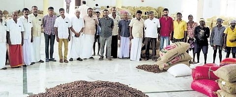 Pollachi nutmeg farmers formed council last year to guard against agents | Express