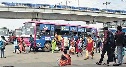 The next round of talks is scheduled for Sunday. Talks took place against the backdrop of unions’ plan to launch indefinite strike from January 9 | D Sampath Kumar