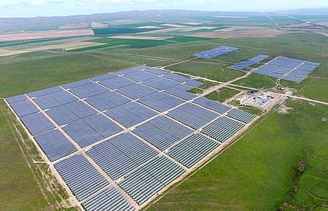 Maharashtra government and NTPC to jointly set up solar energy park
