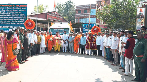 अक्कलकोटमधून स्वामी समर्थांच्या पालखी परिक्रमेला सुरुवात