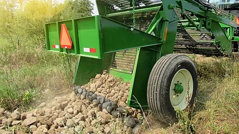 Stone picker Machine