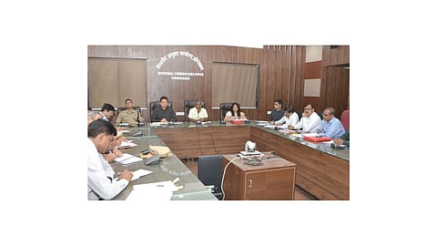 Monsoon Measures : विभागीय आयुक्तांनी घेतला मराठवाड्यातील मान्सून उपाययोजना आणि पूर परिस्थितीचा आढावा